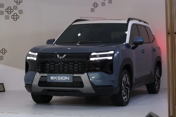 Wuling Eksion PHEV