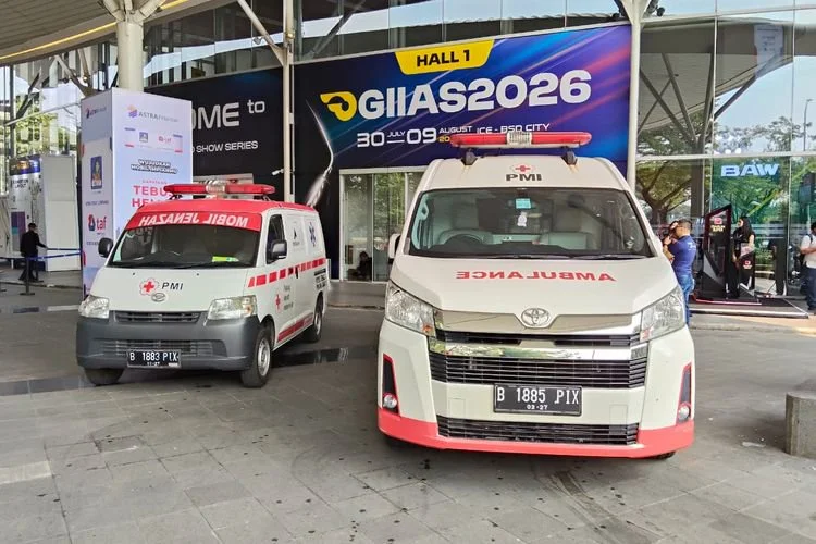 PT Sumber Berkat meluncurkan program CSR Bakti Keselamatan Ambulance pada ajang GIIAS 2026 di ICE BSD, Tangerang.