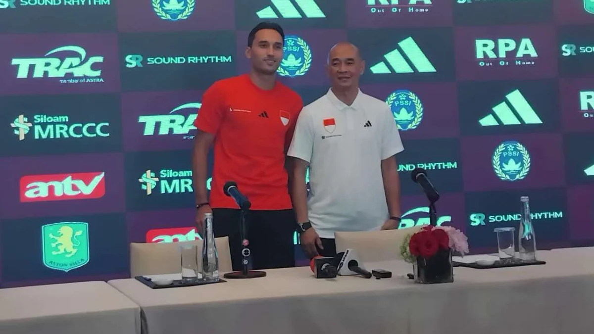 Kurniawan Dwi Yulianto & Ezra Walian