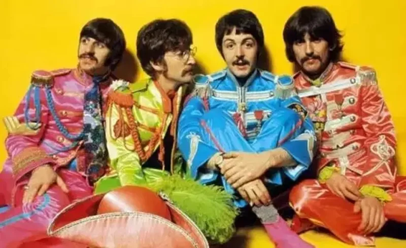Lirik Lagu Here Comes The Sun dari The Beatles dan Terjemahannya