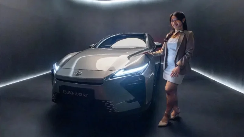 Lexus All-New ES Meluncur di GIIAS 2026, Kini Hadir dalam Varian Hybrid dan Listrik Murni