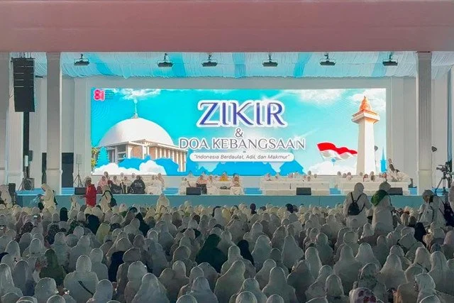 Lautan Jemaah Padati Monas, Hadiri Zikir dan Doa Kebangsaan 2026