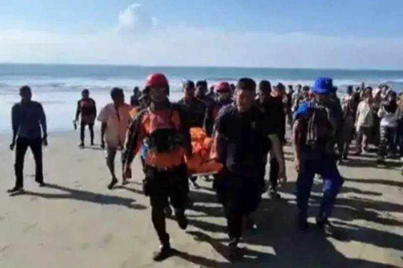 4 Remaja Hilang Saat Mandi di Pantai Aceh Besar, 2 Orang Tewas