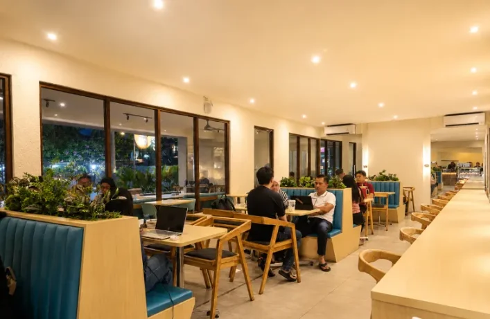 Kafe Jadi Ruang Singgah Warga Jakarta untuk Melepas Penat Usai Bekerja