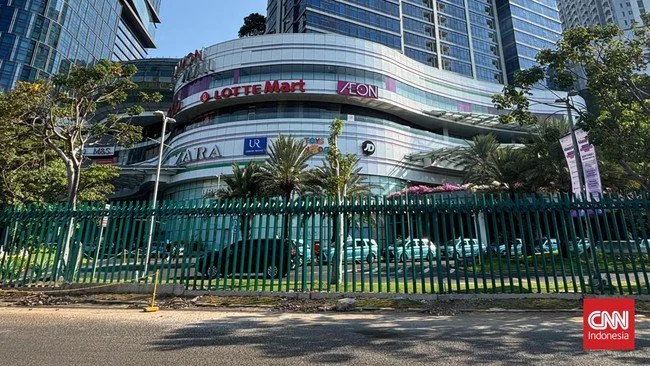 Pengusaha Bongkar Alasan Mal Pasang Pagar Tinggi