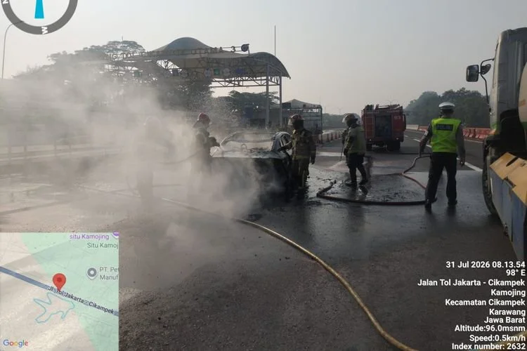 Kebakaran BYD Seal di Tol Jakarta-Cikampek masih diselidiki. Polisi mengungkap detik-detik sebelum api melalap kendaraan.