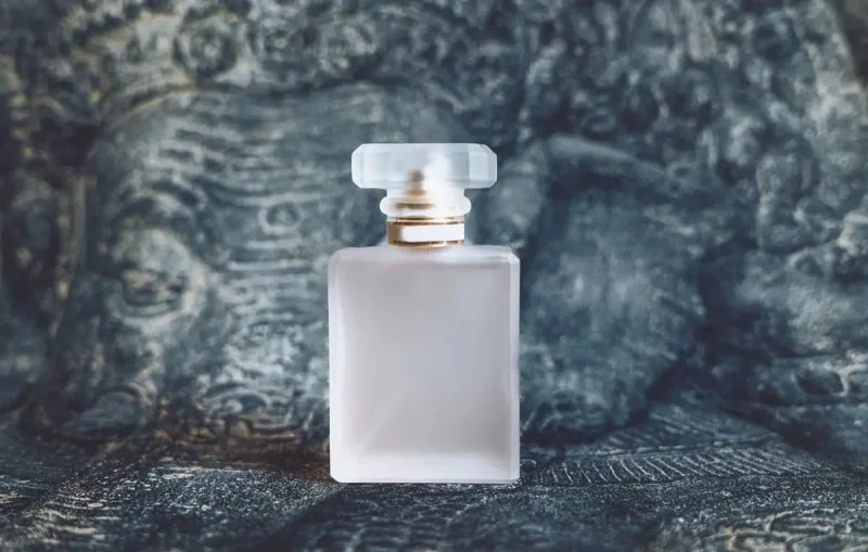 5 Perbedaan Parfum Alkohol dan Non Alkohol, Cek sebelum Beli!