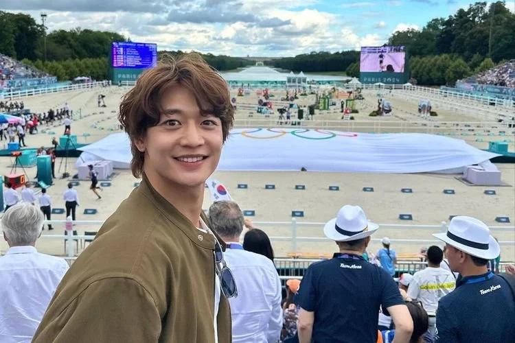 Anggota grup K-Pop Shinee, Choi Min-ho.