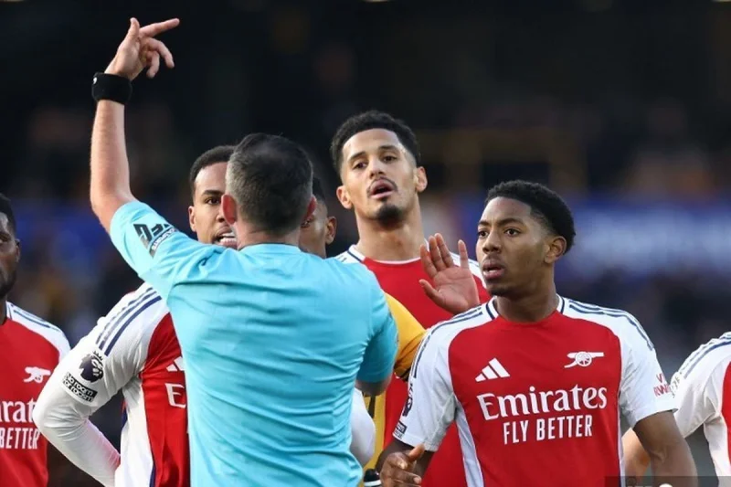 Talenta Muda Arsenal Diburu Man United, Arteta Bisa Hadapi Dilema