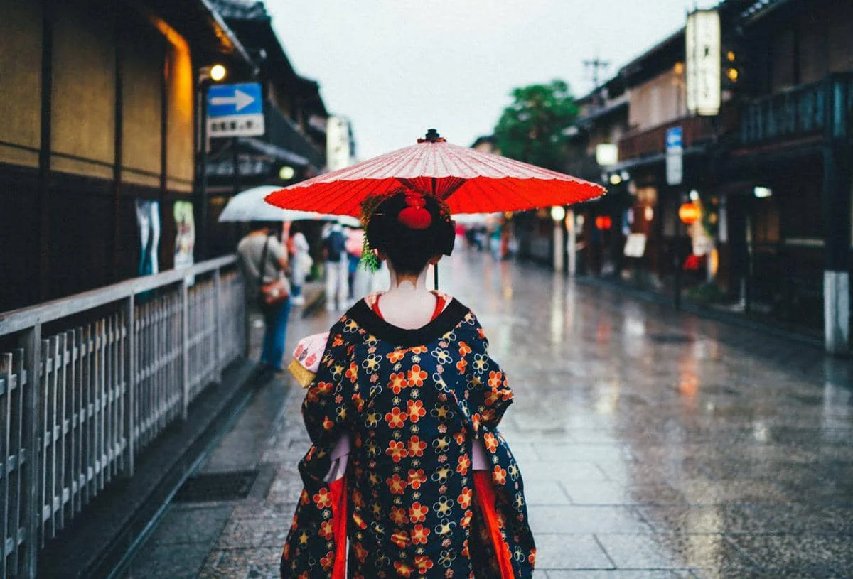 geisha di jalanan Jepang