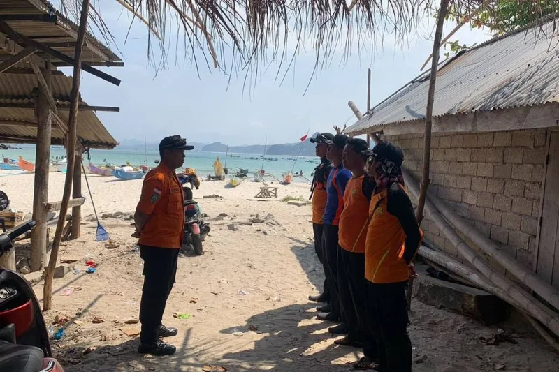 Wisatawan Tewas Terjatuh saat Swafoto di Tebing Pantai Semeti Lombok