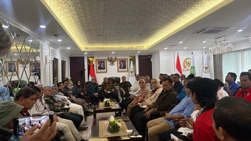 Pimpinan DPR Gelar Audiensi dengan Buruh, Terima Masukan RUU Ketenagakerjaan