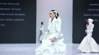 Saat Limbah Denim Bertransformasi Jadi Karya Couture, Ini Pesona Koleksi Terbaru DARIKU INDONESIA