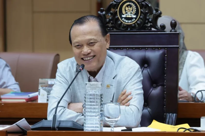 Adang Daradjatun Minta Penentuan Istilah RUU Perampasan Aset Dikaji Cermat demi Kepastian Hukum