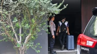 KPK Geledah Kantor Imigrasi Jaksel, Usut Kasus Gratifikasi Eks Wamen Silmy Karim