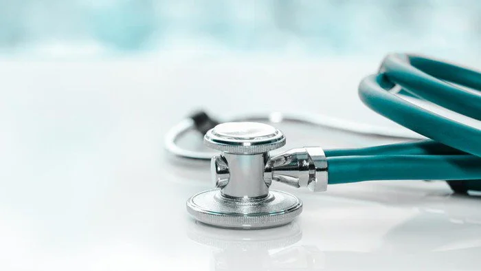 Viral Pasien BPJS Curhat Menunggu 8 Jam Malah Di-bully, Dokter Senior Angkat Bicara
