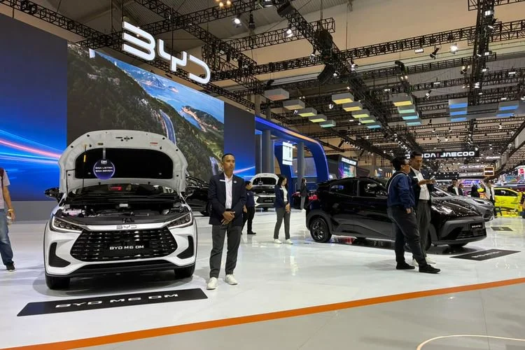 Ilustrasi booth BYD di GIIAS 2026