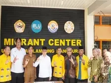 ULM Resmikan Migrant Center, Mukhtarudin Dorong Calon PMI Siap Bersaing di Pasar Kerja Global