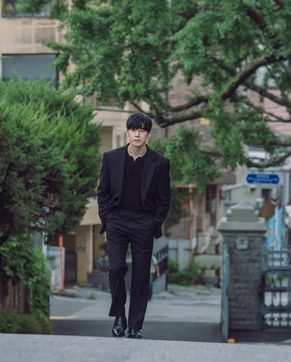 potret Kim Moo Yeol