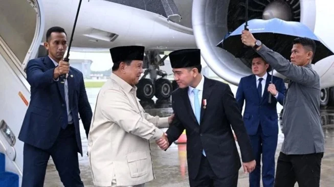 Ada Upaya 'Jurang Pemisah' Prabowo-Gibran? Gerindra Buka Suara Soal Isu Suap BEM UBK