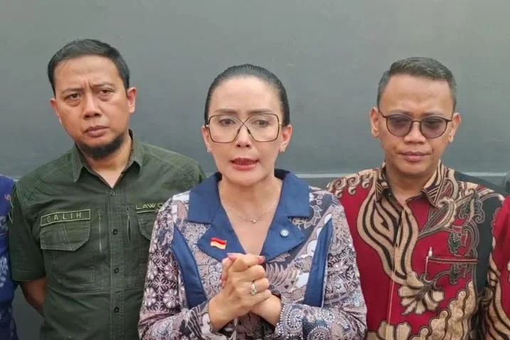 Rieke Diah Pitaloka Curiga Ada Paket Kilat di Kasus Nikita Mirzani: Berkas Masuk 12 Maret, Putusan 13 Maret!