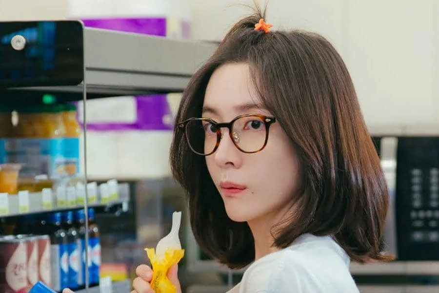 still cut drama Korea See You at Work Tomorrow