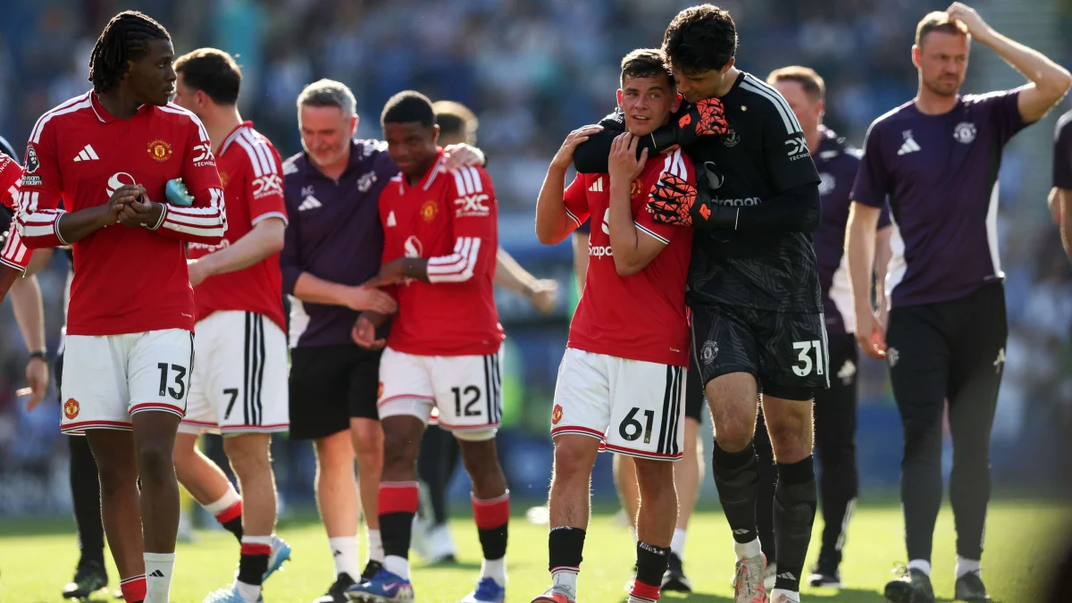 Brighton & Hove Albion v Manchester United - Premier League