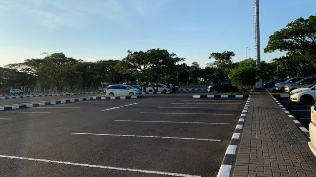 Melihat Lokasi Parkir Mobil Tempat Wanita ASN Ditemukan Tewas di Bandara Juanda