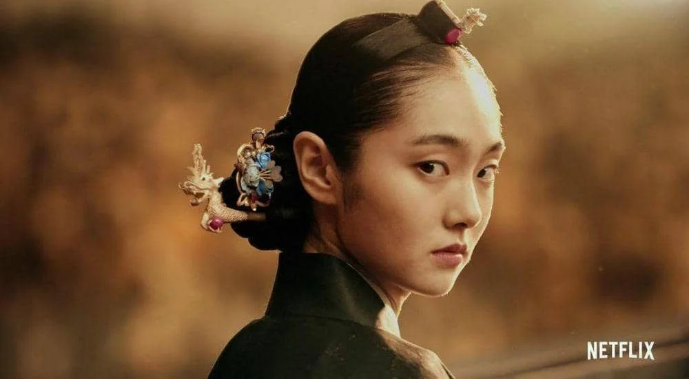 Kim Hye Jun di drama Kingdom (instagram.com/andmarq_ent)