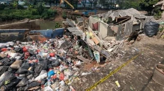 Terkuak! Ini Pemicu Longsor Petamburan: Dari Abrasi Kali BKB hingga Bangunan di Sempadan