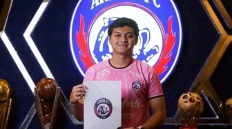 Benteng Terakhir Arema FC! 4 Penjaga Gawang Siap Tempur di Super Legue 2026/2027