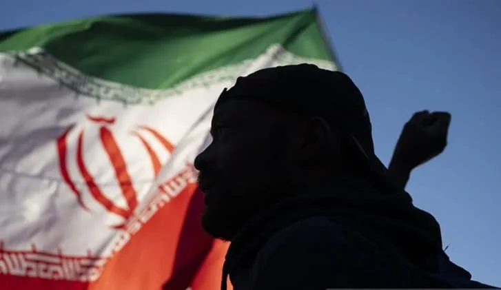 IRGC Klaim Targetkan Posisi Militer AS di Kawasan Usai Serangan Udara di Iran Selatan