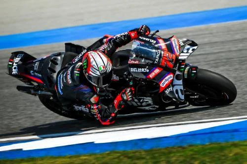 Marco Bezzecchi melaju di MotoGP Thailand 2026 (Foto: Facebook/MotoGP)