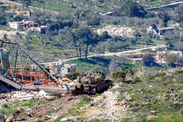 Israel Mulai Uji Coba Tarik Pasukan dari Lebanon Selatan