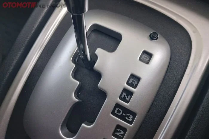 Pemula Wajib Tahu, Fungsi Huruf dan Angka di Transmisi Mobil Matic