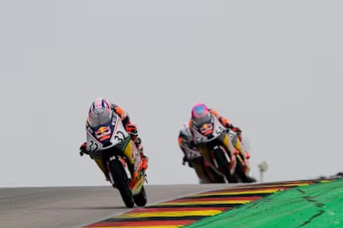 Klasemen Red Bull Rookies Cup 2026 - Kiandra Ramadhipa Tersingkir dari Lima Besar usai Gagal Podium di Assen