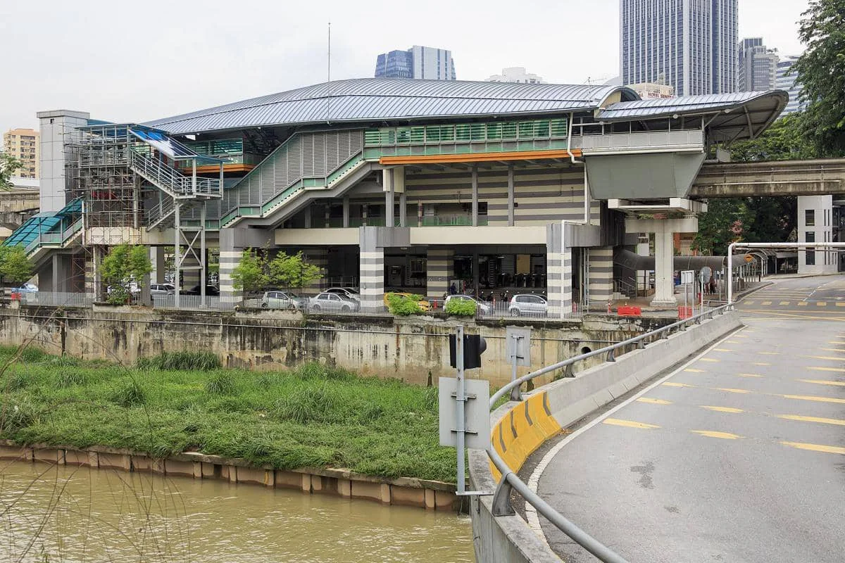 potret stasiun monorail di Malaysia