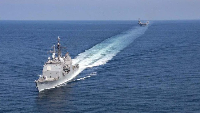 AS-Iran Saling Serang Lagi di Hormuz hingga Israel Gempur Lebanon