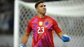 Penampakan Jari Patah Kiper Argentina Emiliano Martnez Jelang Lawan Tanjung Verde