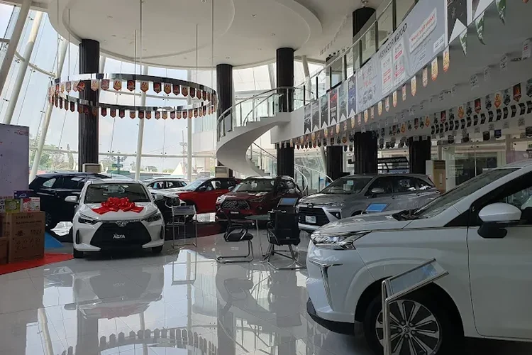 Showroom Nasmoco Ring Road Solo
