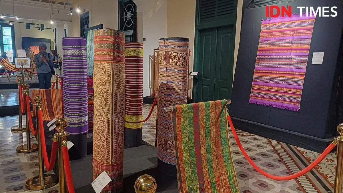 Potret koleksi kain di Museum Tekstil, Jakarta Barat