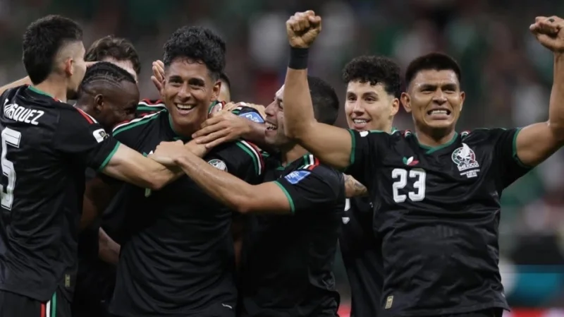 Meksiko Hentikan Ekuador, Raih Kemenangan Babak Gugur Piala Dunia Pertama dalam 40 Tahun