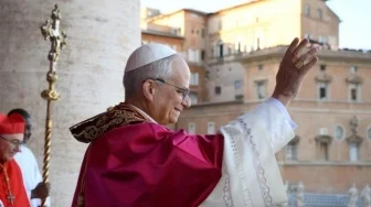 Geger Kelompok Society of Saint Pius X Angkat 4 Uskup Tanpa Persetujuan Paus Leo, Siapa Mereka?