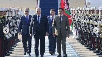 Presiden Belarus Tiba di Jakarta, Disambut Menhan Sjafrie Sjamsoeddin