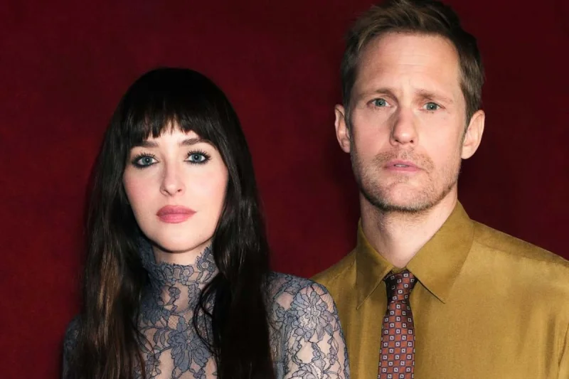 Dakota Johnson dan Alexander Skarsgård Jadi Wajah Baru Valentino Beauty