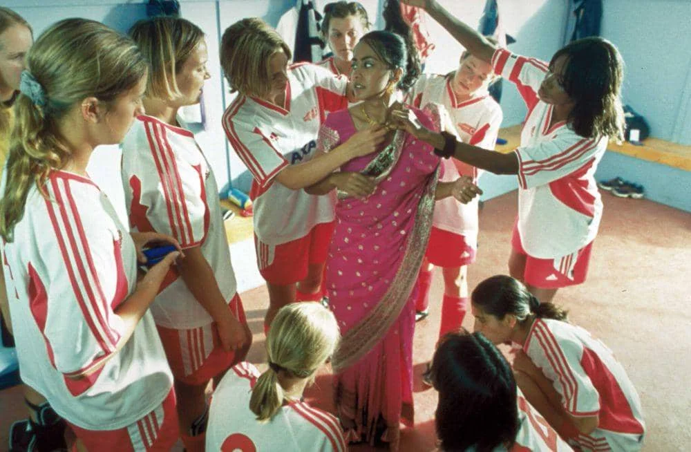 Cuplikan film Bend It Like Beckham (dok. Fox Searchlight Pictures/Bend It Like Beckham)