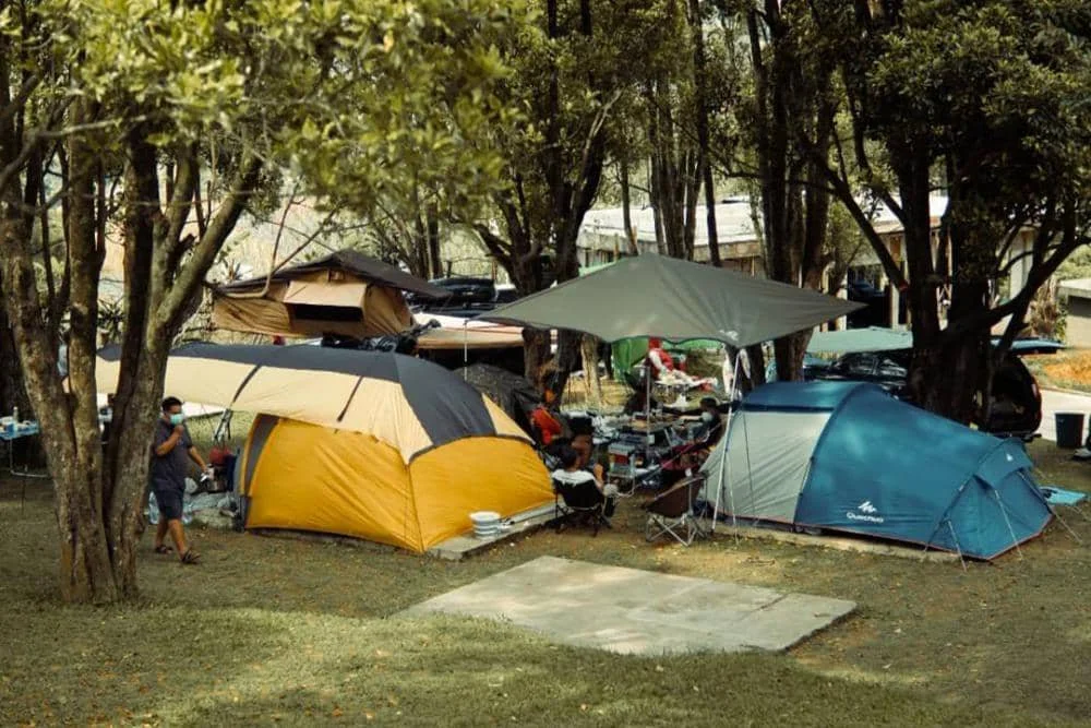 instagram.com/gunung_geulis_camp_area