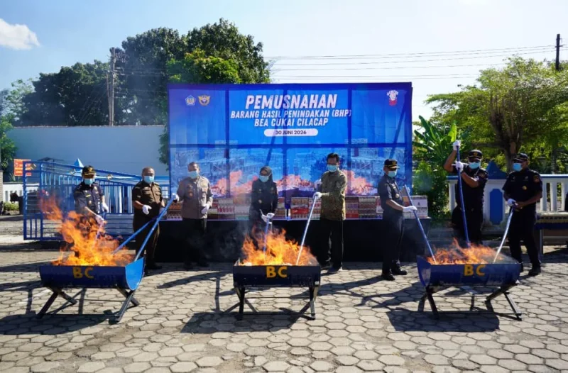 Pemusnahan 847 Ribu Batang Rokok Ilegal Senilai Rp1,3 Miliar Oleh Bea Cukai Cilacap