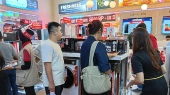 Sharp Target Penjualan Naik 20% Lewat Promo Spektakuler di Jakarta Fair 2026