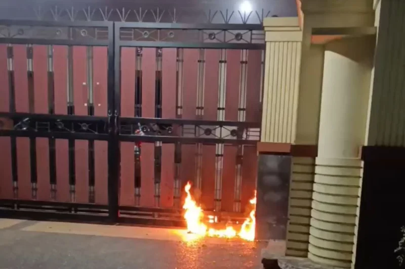 Polisi Buru Dua Pelaku Pelempar Bom Molotov ke Rumah Pengacara di Ciracas Jaktim